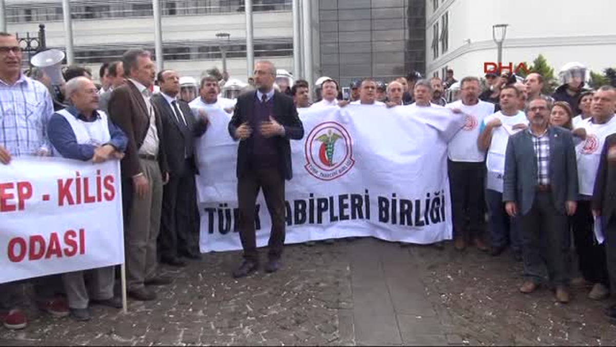 Hatay\'da Hekimlerin Gezi Davasında Gerginlik