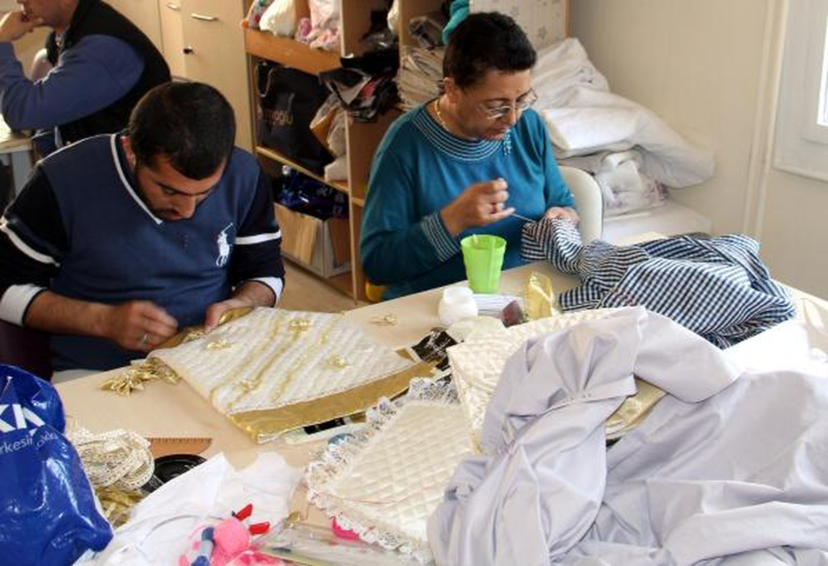Ruh Sağlığı Merkezlerinde El Sanatları ve Müzikli Tedavi