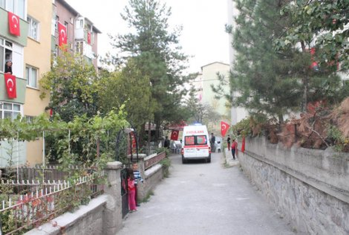 Şehit Astsubay Son Kez Baba Ocağında