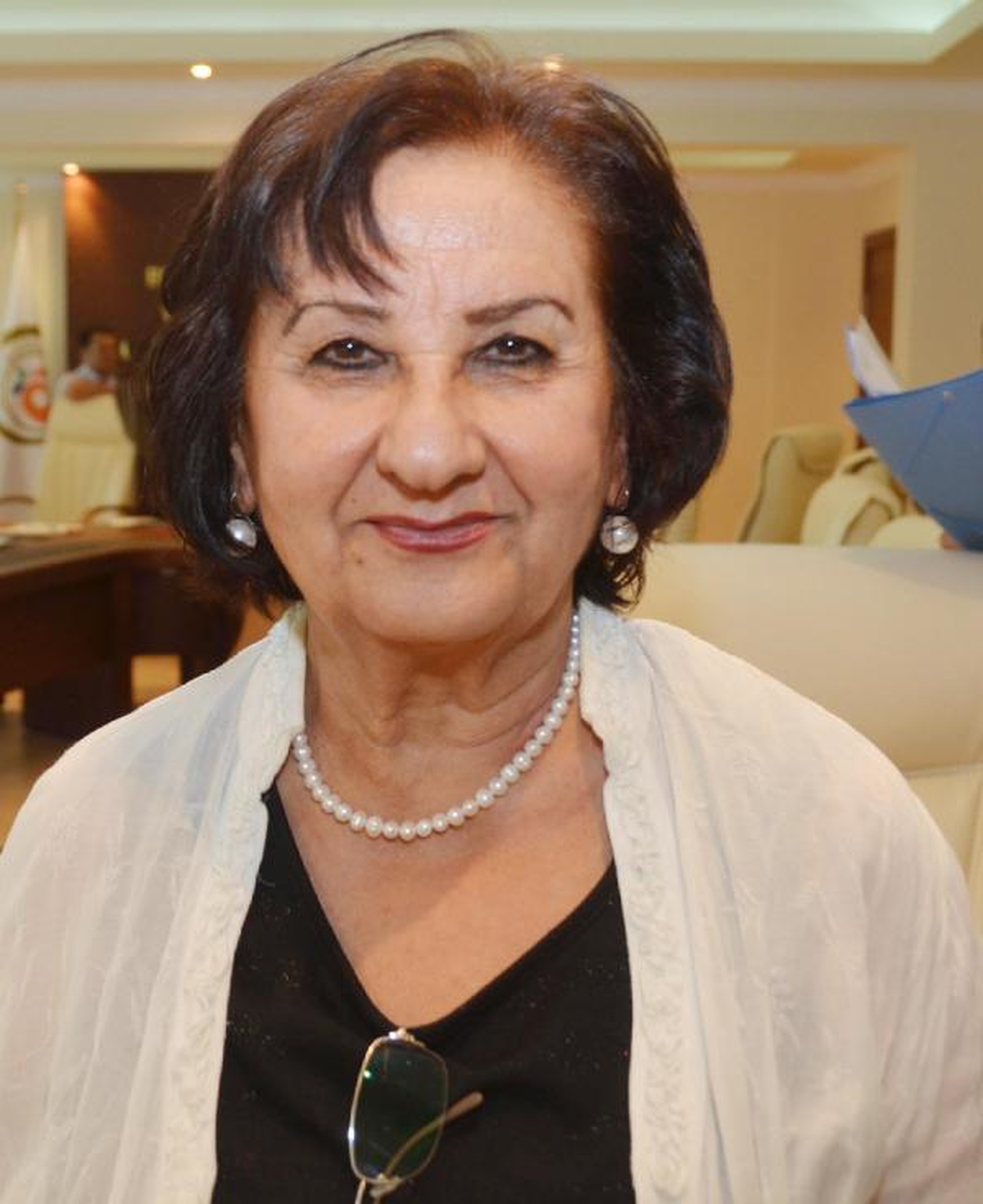 Sigara Düşmanı Prof. Şadan: Sigara Balkonda da Yasaklansın