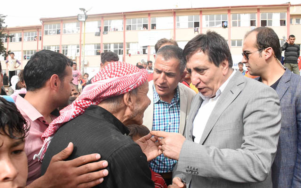 Vali Küçük Suruç\'taydı