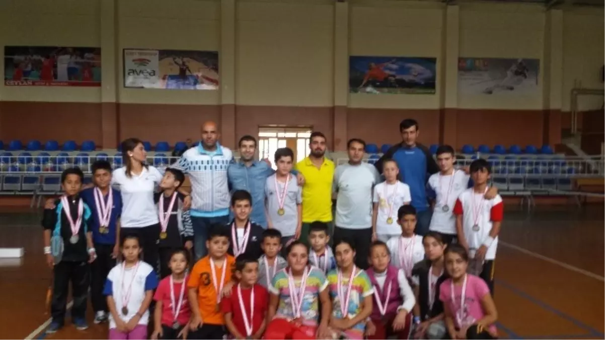 Van\'da 11 ve 15 Yaş Altı Badminton İl Birinciliği Müsabakaları Sona Erdi