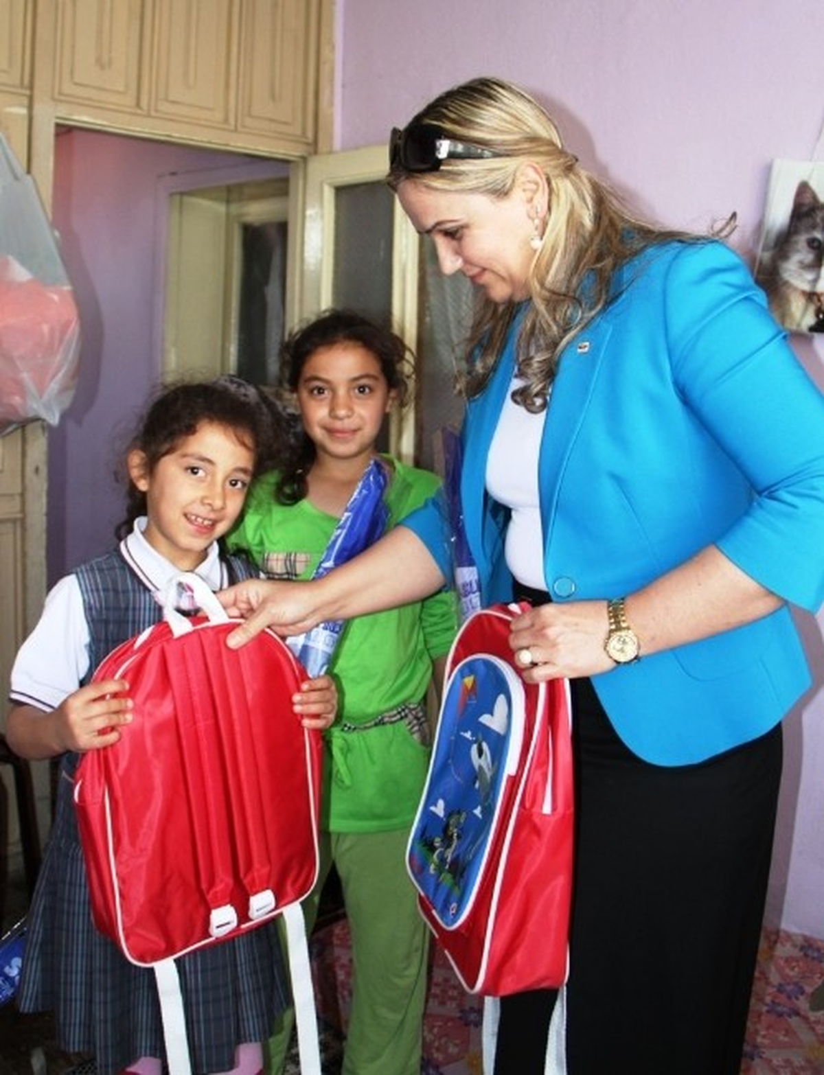 Vanlı Öğrencilere Kırtasiye Yardımı