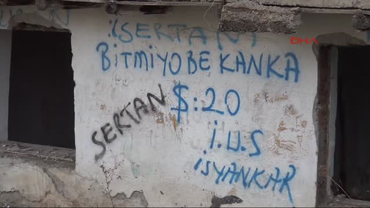 Yozgat\'ta Metruk Binalar Yıkılıyor
