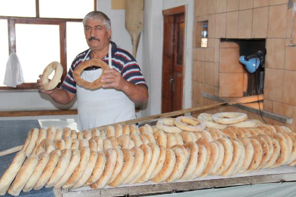 2 Yıl Bayatlamayan \'Fırın Kurusu\' Ekmeği