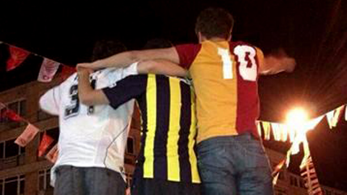 3 Büyüklerin Taraftar Önerisi Reddedildi
