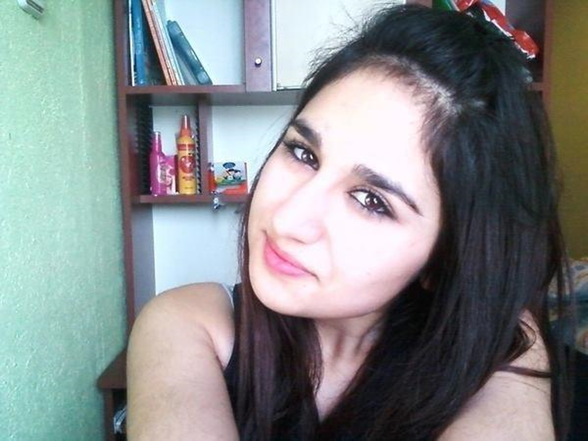 Aycan, Ailesi Uyanmayınca İtfaiyeye Haber Vermek İçin Eve Girmiş