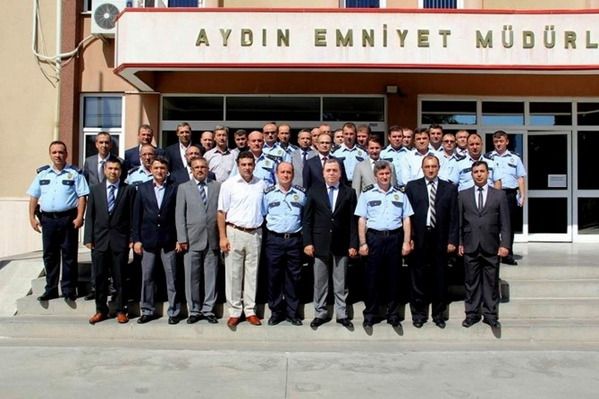 Aydın\'ın Başarılı Polislerine Ödül