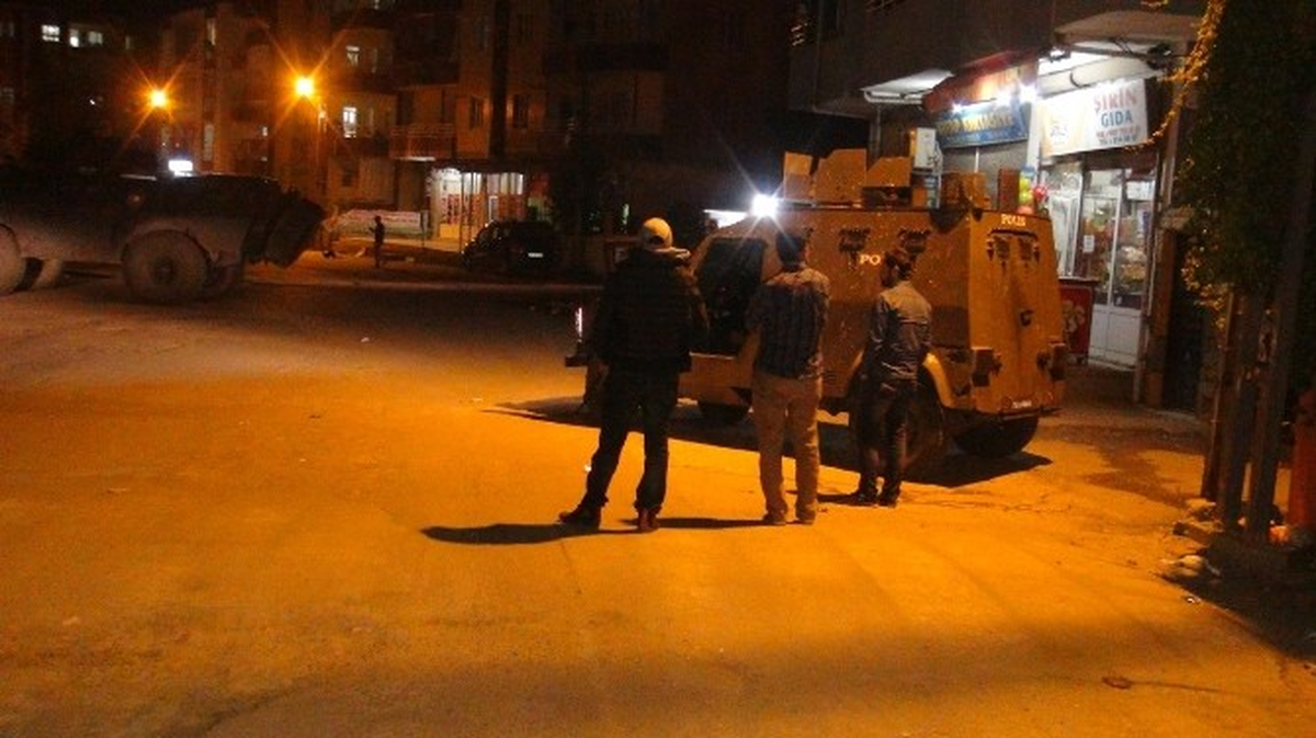 Batman\'da Hırsızlar Polisi Alarma Geçirdi