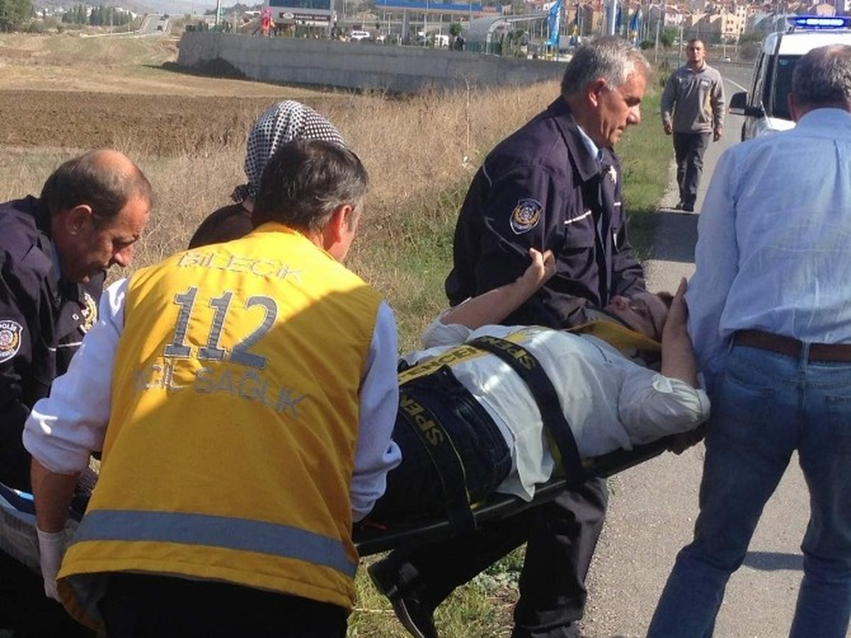 Bozüyük\'te Trafik Kazası, 1 Yaralı