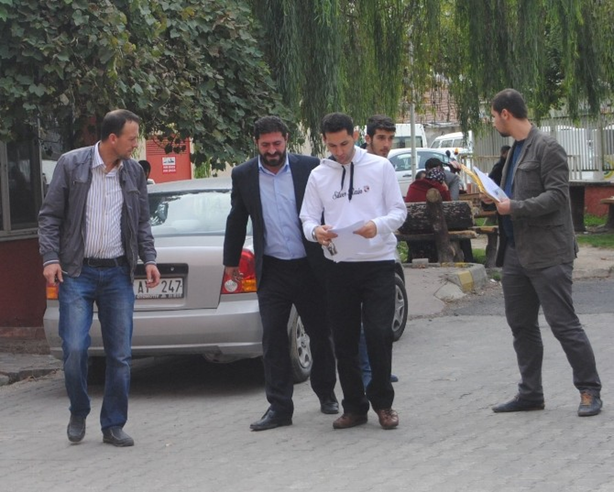 Cezaevi Firarisi Birahanede Yakalandı