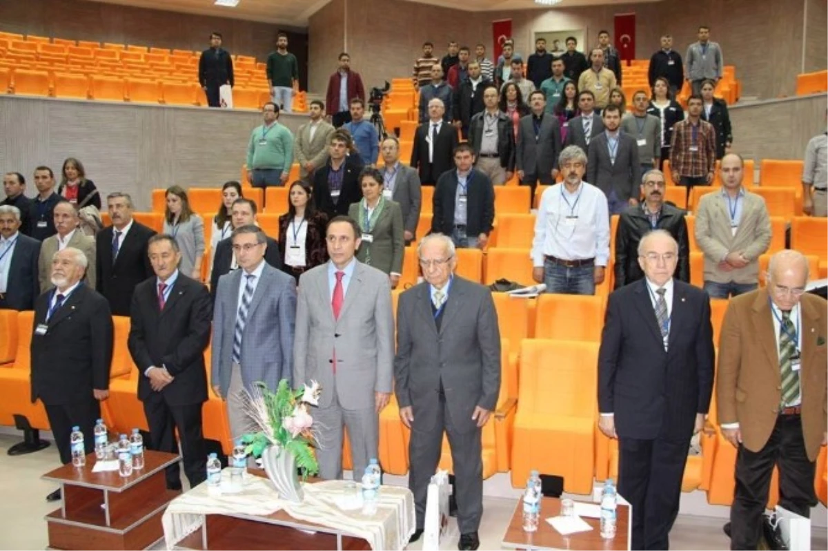Fırat Üniversitesi\'nde 13. Uluslararası Korozyon Sempozumu