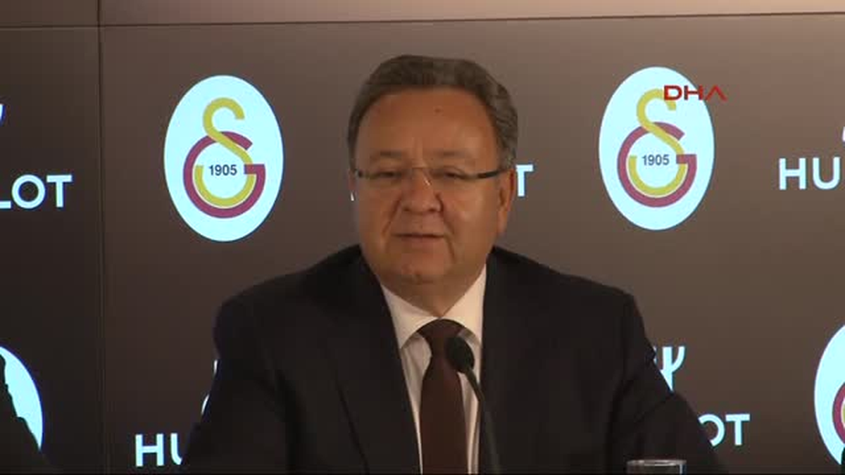 Galatasaray Kulübü İçin Yapılan Özel Saatler Tanıtıldı