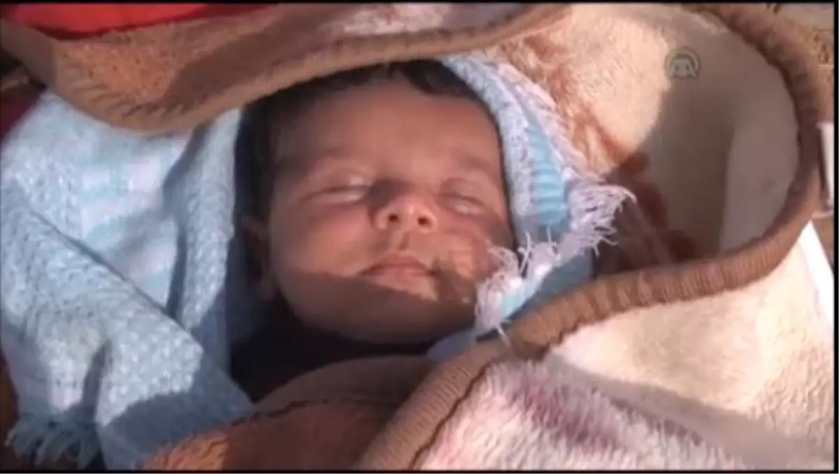 Gurbette Doğum Yapmak Sıkıntılarını Artırdı