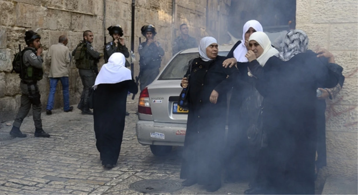 İsrail Askerleri Filistinli Kadınlara Saldırdı