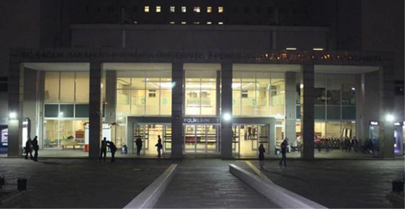 İstanbul\'da Ebola Şüphesiyle Dev Hastanede Karantina