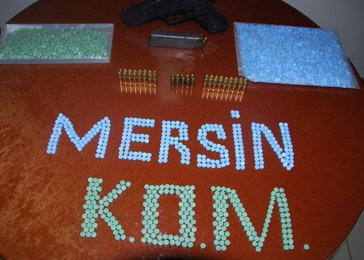 Mersin Polisinden Uyuşturucu ve Terör Operasyonu