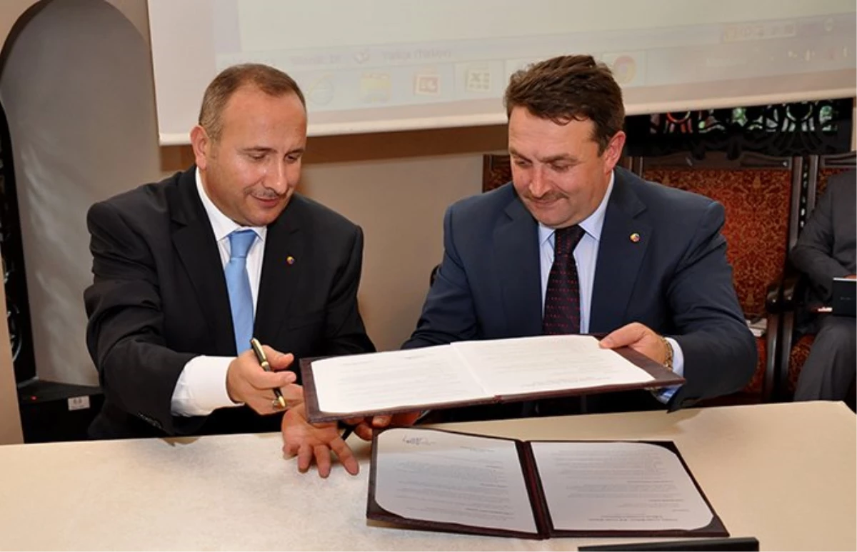 Rize ve İstanbul Ticaret Borsaları Kardeşlik ve İşbirliği Protokolü İmzaladı