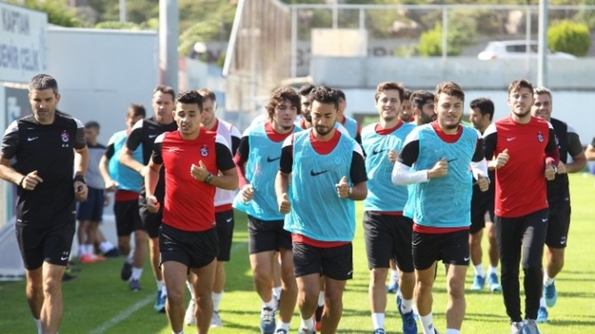 Trabzonspor, Mersin İdmanyurdu Maçına Hazırlanıyor