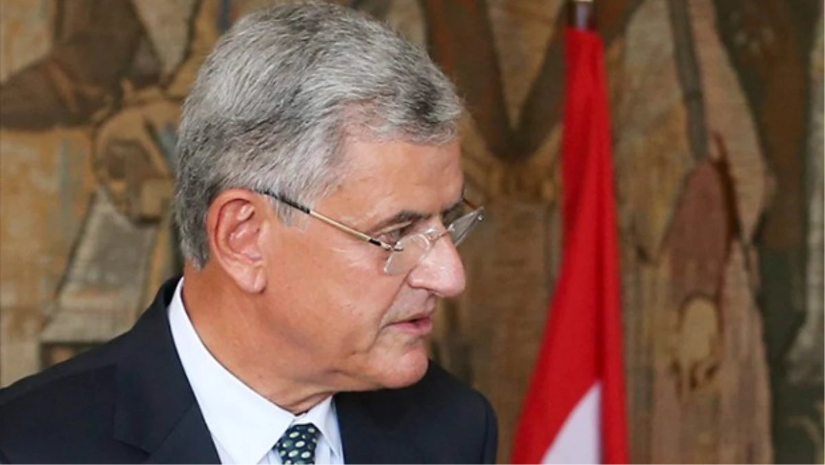 AB Bakanı Bozkır, Brüksel\'de Basın Toplantısı Düzenledi