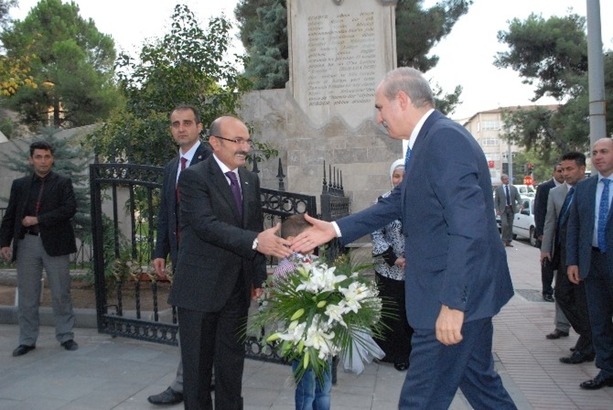 Başbakan Yardımcısı Kurtulmuş, Burdur Valiliği\'ni Ziyaret Etti