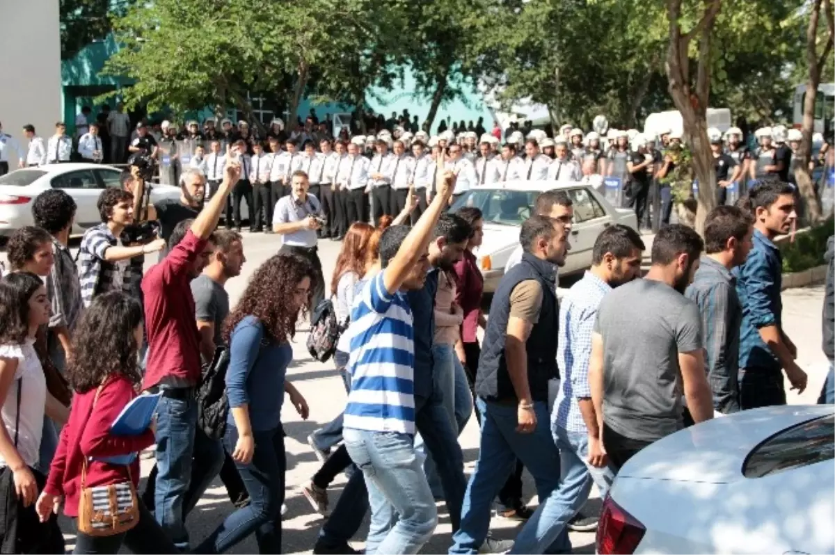 Çukurova Üniversitesinde Kobani Eylemi