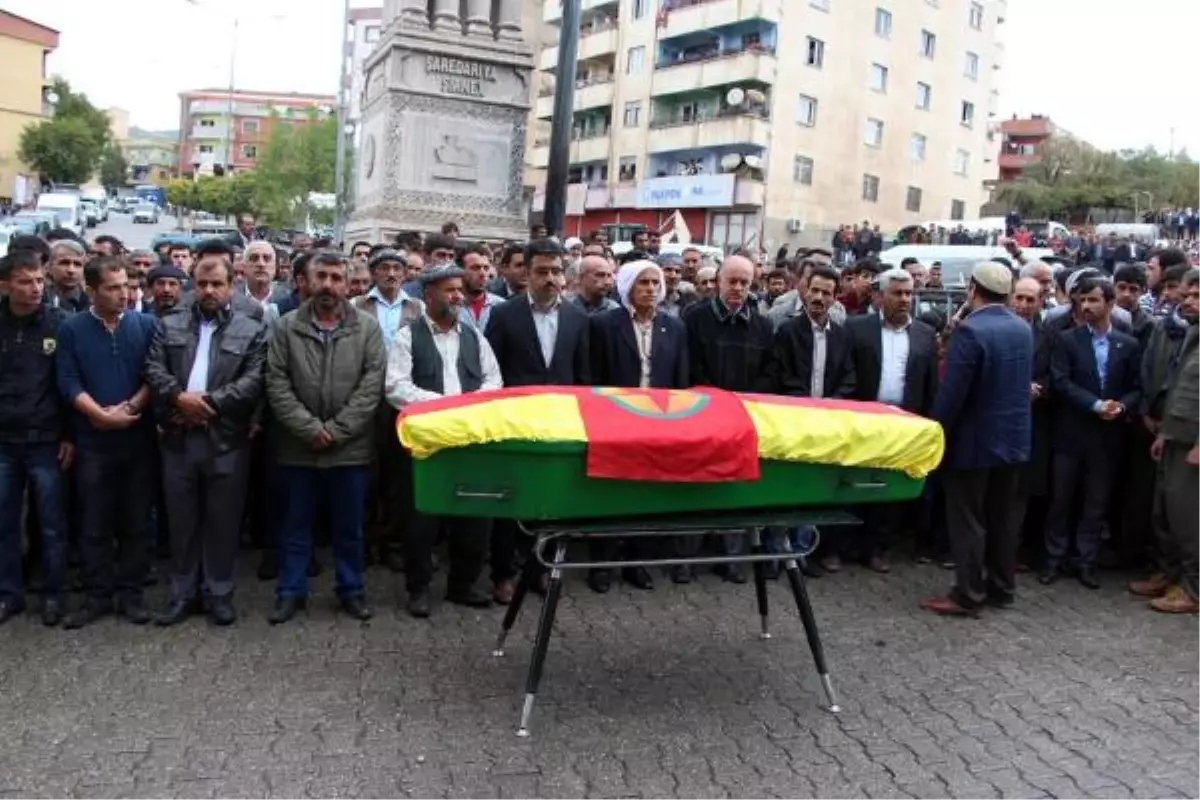 YPG\'li Sinan İdin\'in Cenazesi Şırnak\'ta Defnedildi