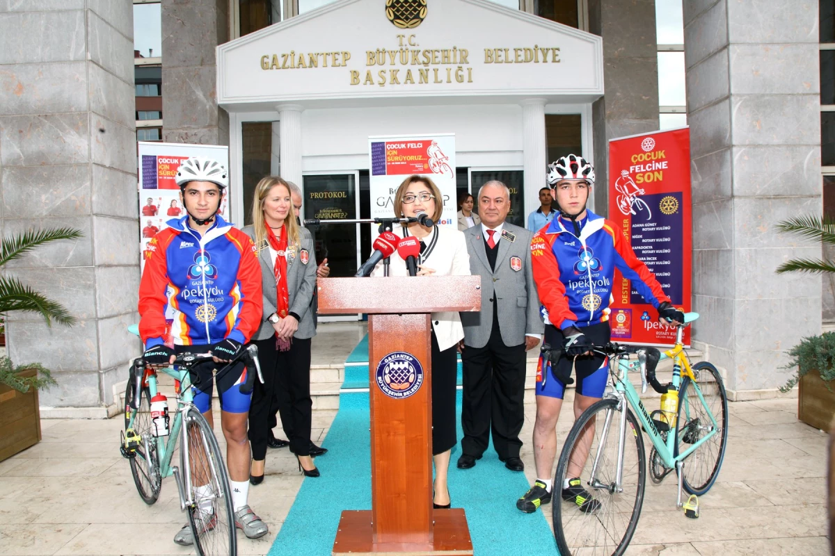 Pedallar Çocuk Felci İçin Döndü