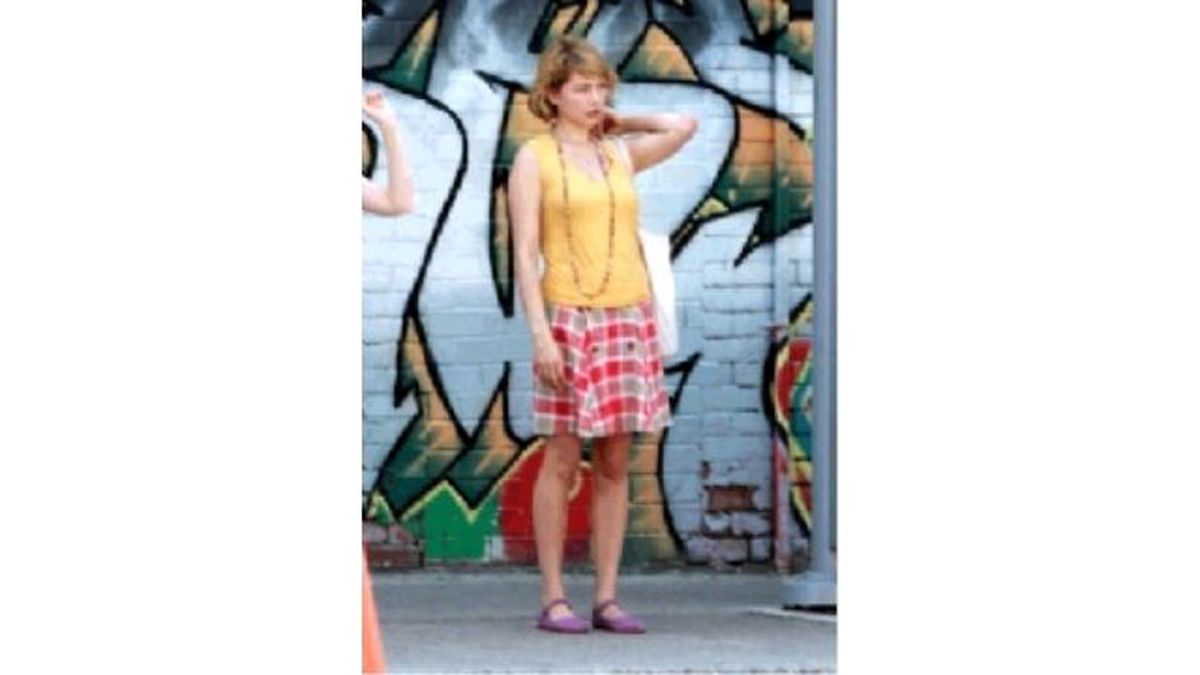 Take This Waltz Filmi