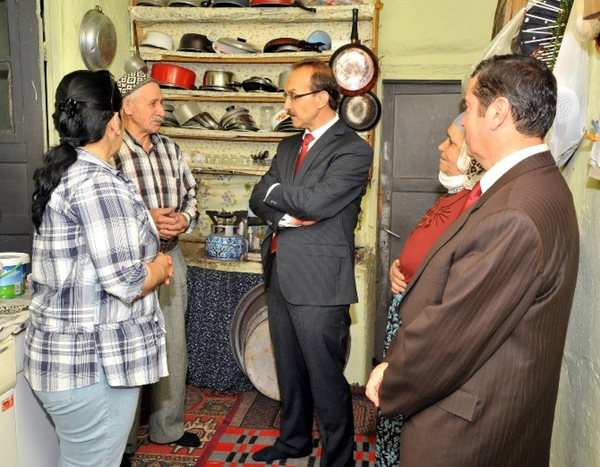 Uşak\'ta "Gönülden Gönüle" Projesi Devam Ediyor