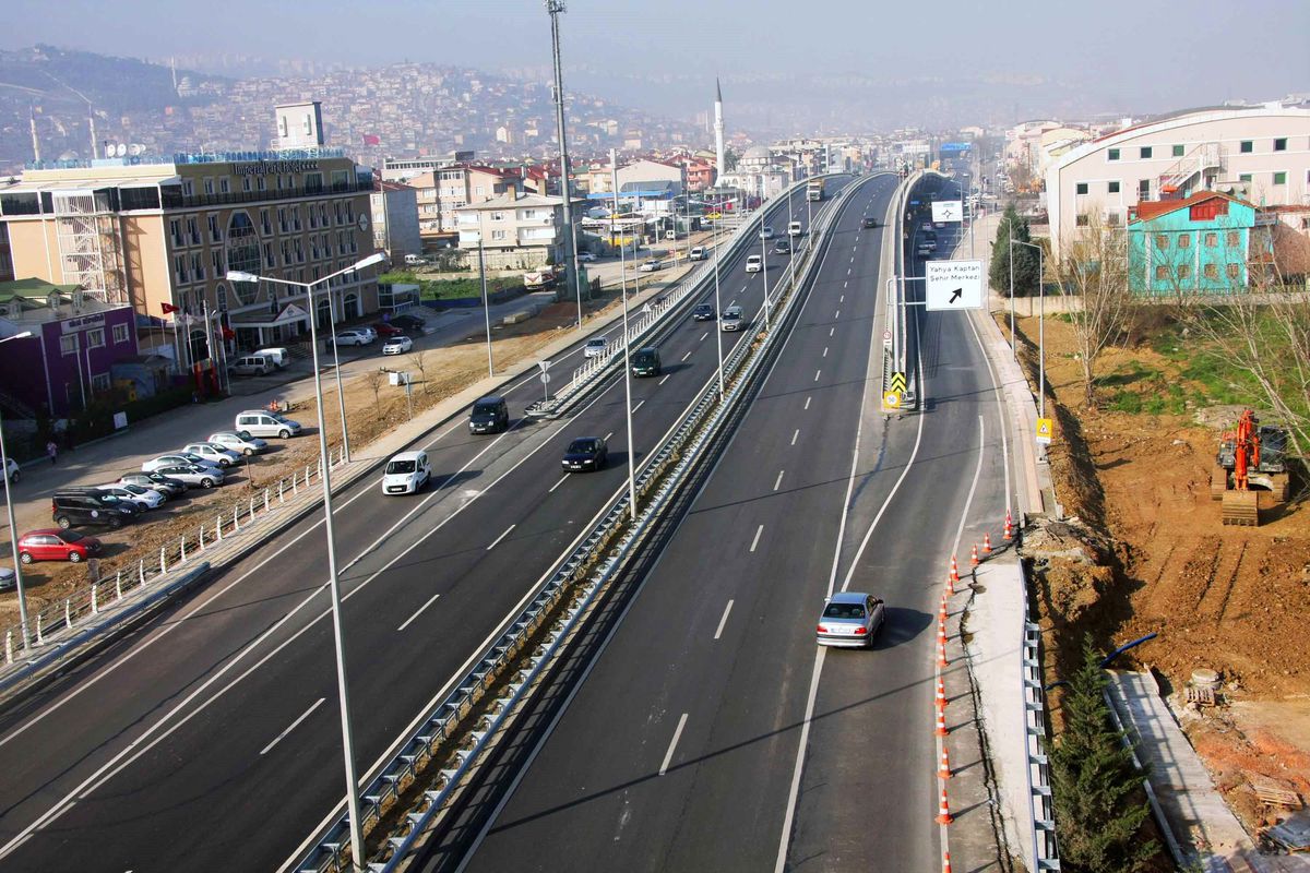 Yahya Kaptan Işıklı Kavşağı Kapatılıyor
