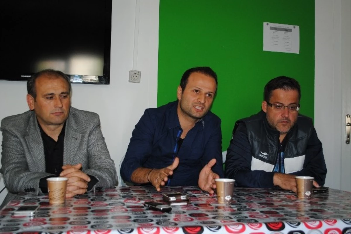 Yeni Amasyaspor\'dan Rakiplere Gözdağı