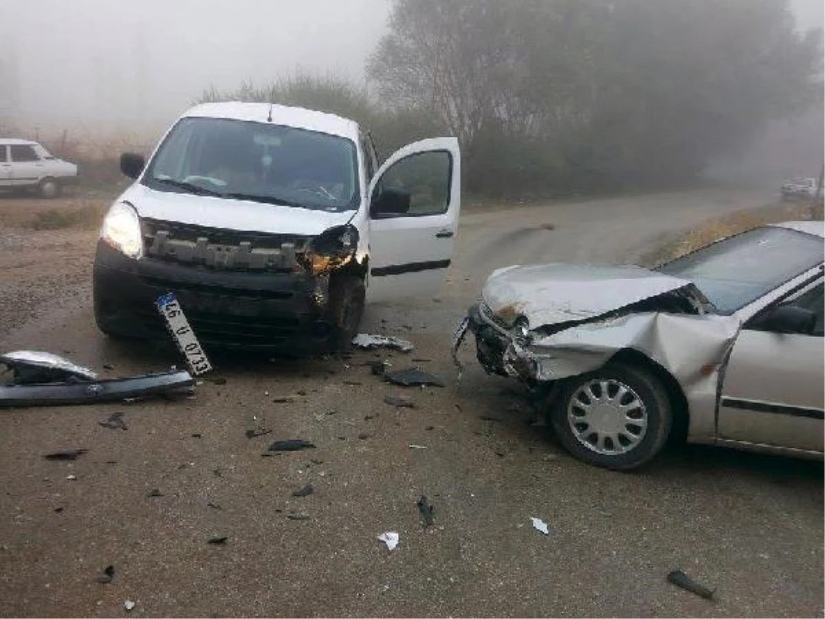 Afşin\'de Sis Kazası: 3 Yaralı