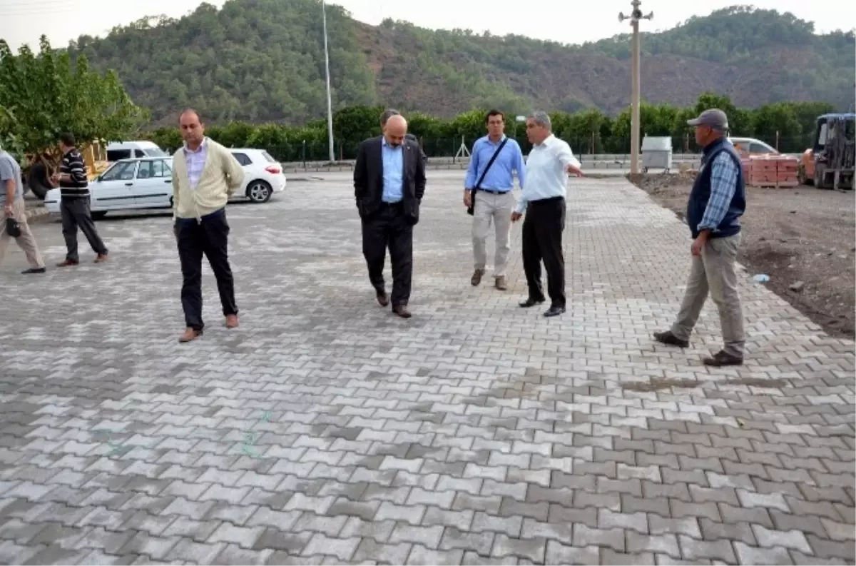 Atakent Bezkese Camii Önü Güzelleşiyor