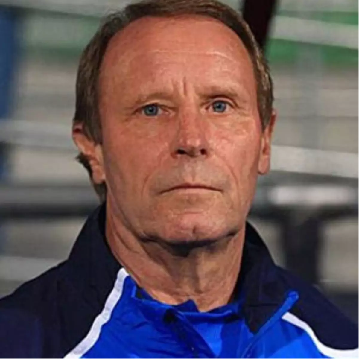 Berti Vogts İstifa Etti