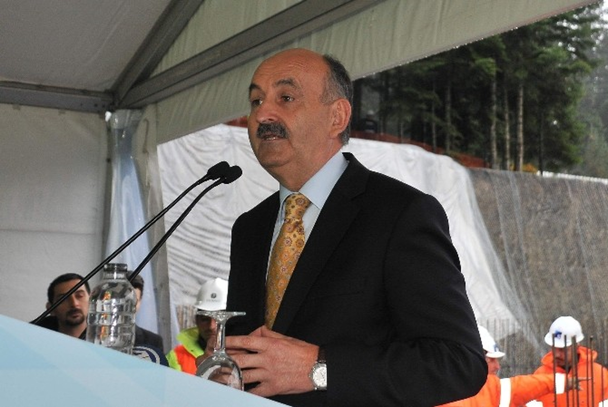 "Şeytan Taşlatmaktan Abdest Aldırmadılar"