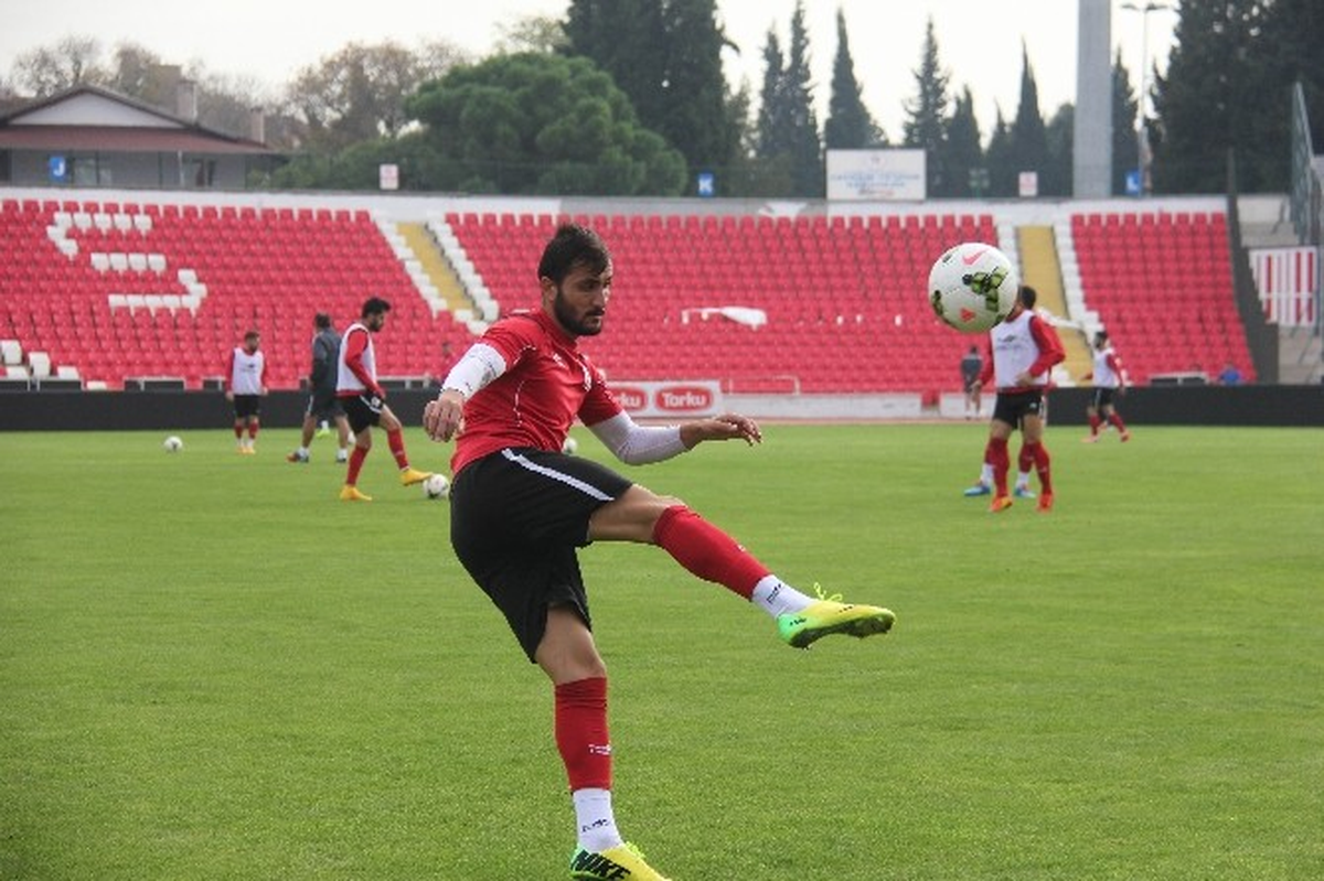 Balıkesirspor, Rize Maçında 3 Puana Şartlandı