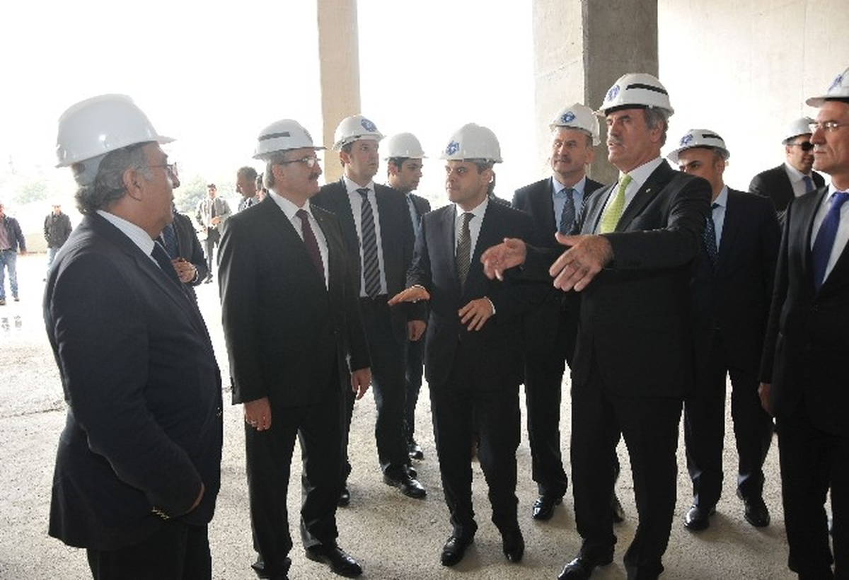 Bakan Kılıç: Sporu Terörize Edenlerin O Statlarda İşi Yok