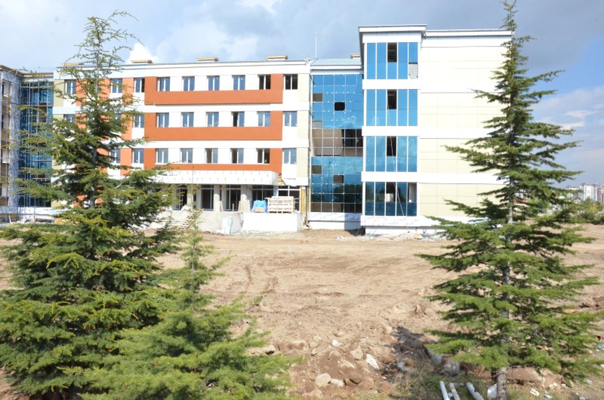 Kayseri\'de 68 Okulun İnşaatı Sürüyor