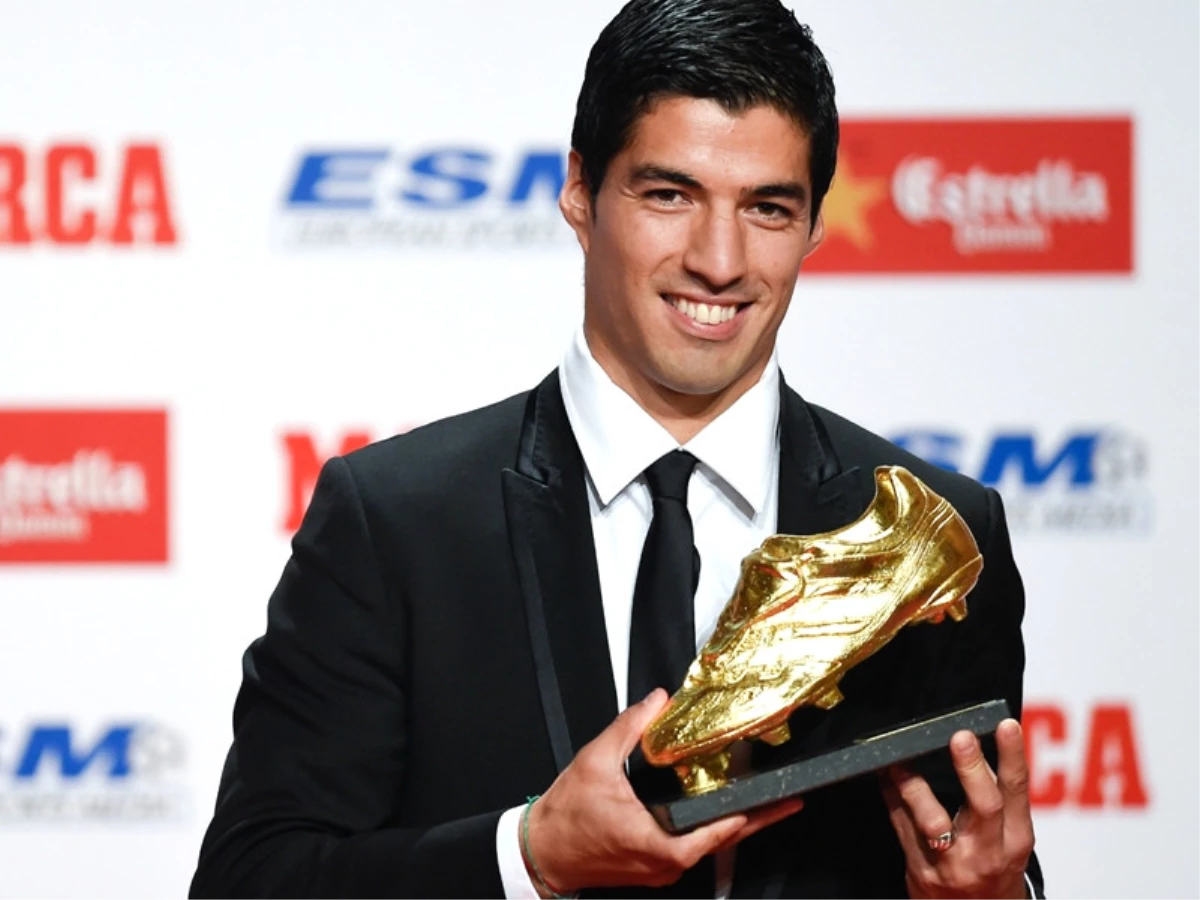 Luis Suarez: Hem Muslera Hem de Kuyt...