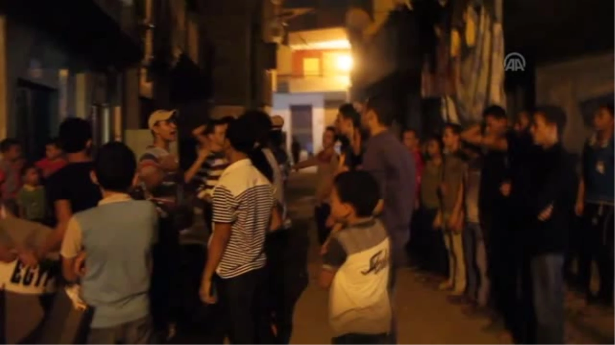 Mısır\'da Darbe Karşıtları Gece Gösterisi Düzenledi