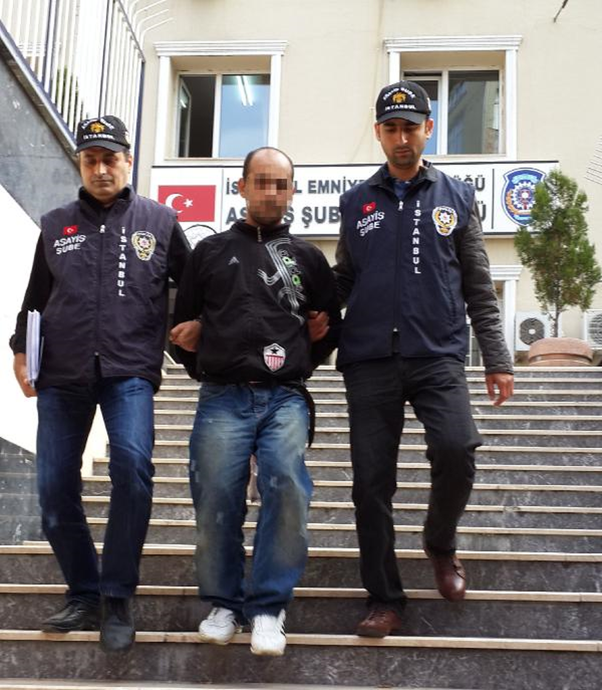 Sağır Dilsiz Genci Öldüren M.d. Yakalandı