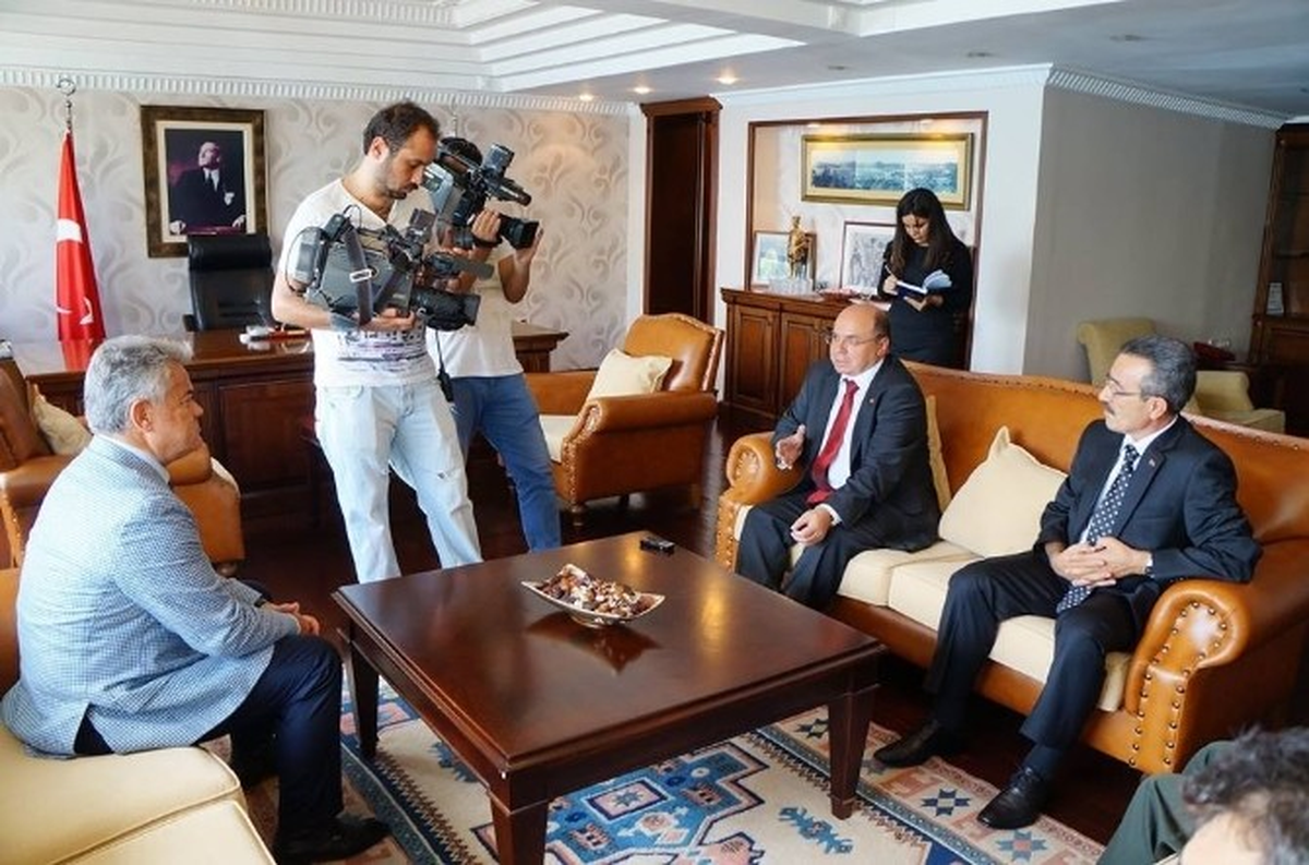 Vali Çiçek\'ten Marmaris Belediyesi\'ne Ziyaret