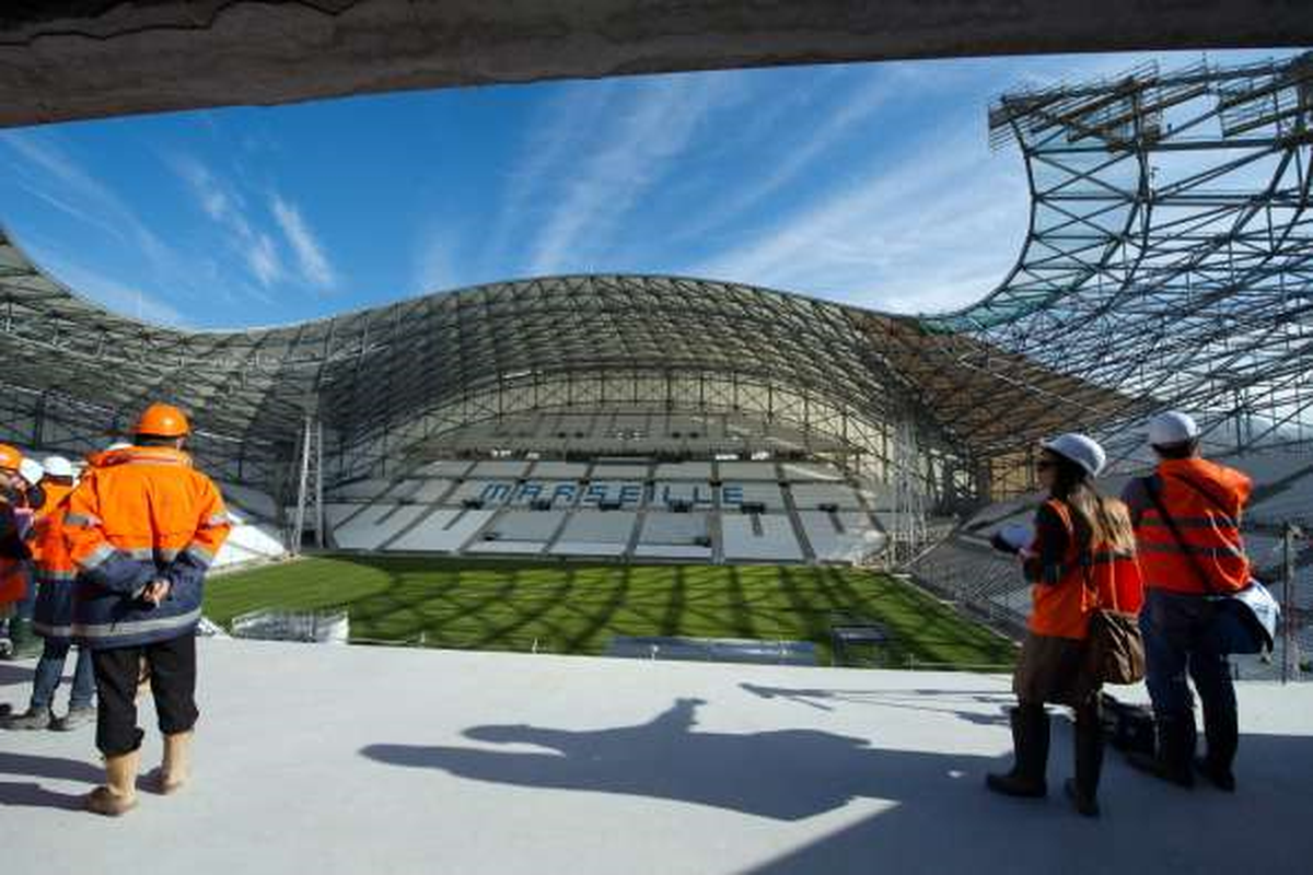 Vıdeo | Marsilya Gururla Sunar: Yeni Velodrome