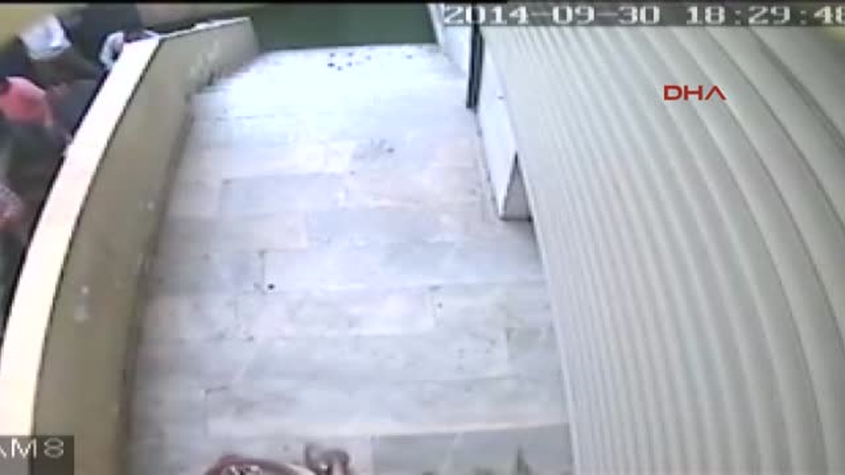 Adana Güven Partisine 42\'nci Kumar Baskını