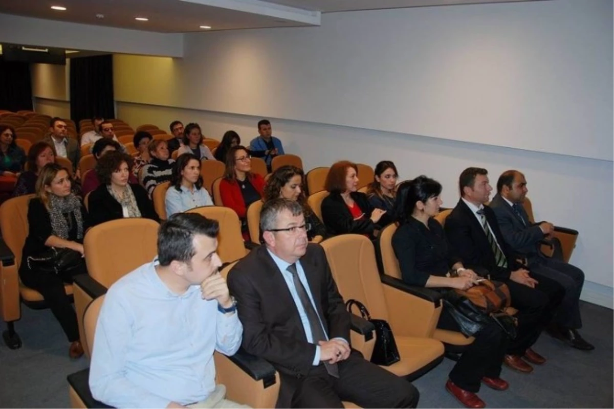 Afyonkarahisar\'da "Akıllı İlaç Kullanımı" Toplantısı