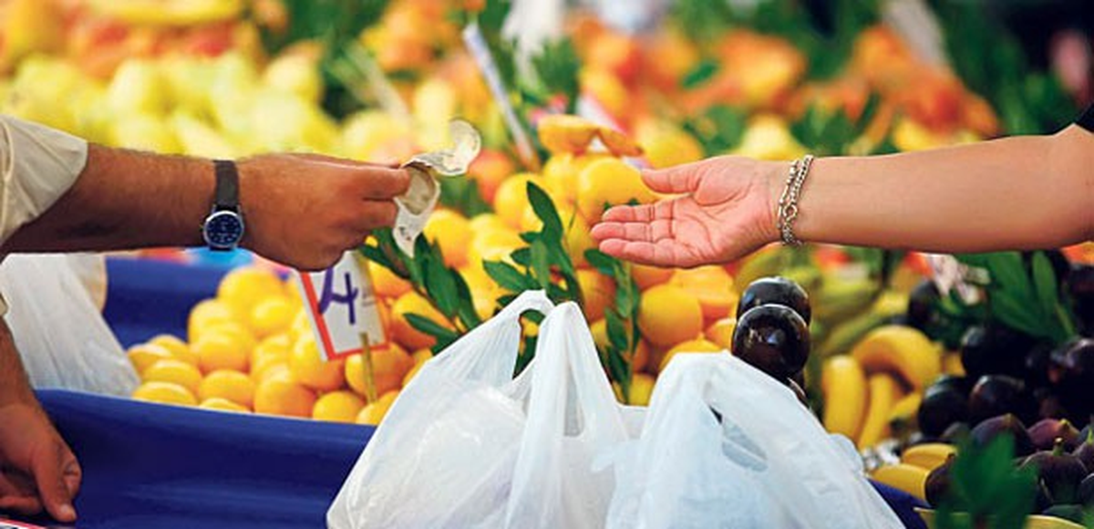 Sebzeyi 'Pazar'dan, Abur Cuburu 'Bakkal'dan Alıyoruz