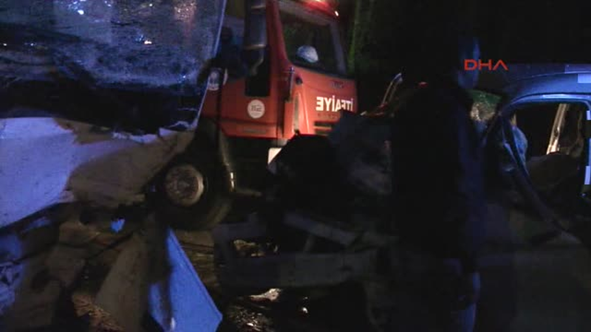 Antalya Serik\'te Kaza 1 Ölü, 7 Yaralı
