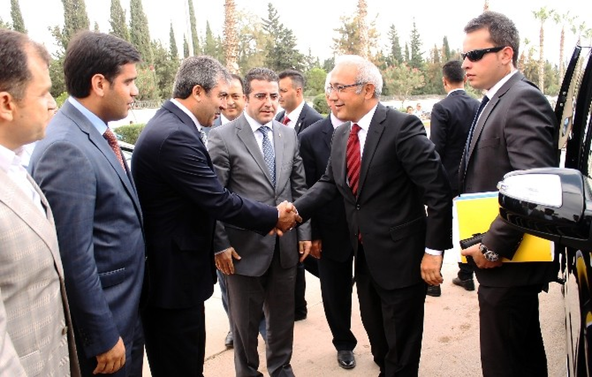 Bakan Elvan: HDP\'nin Bu Yeni Vesayet Anlayışına İzin Vermeyeceğiz