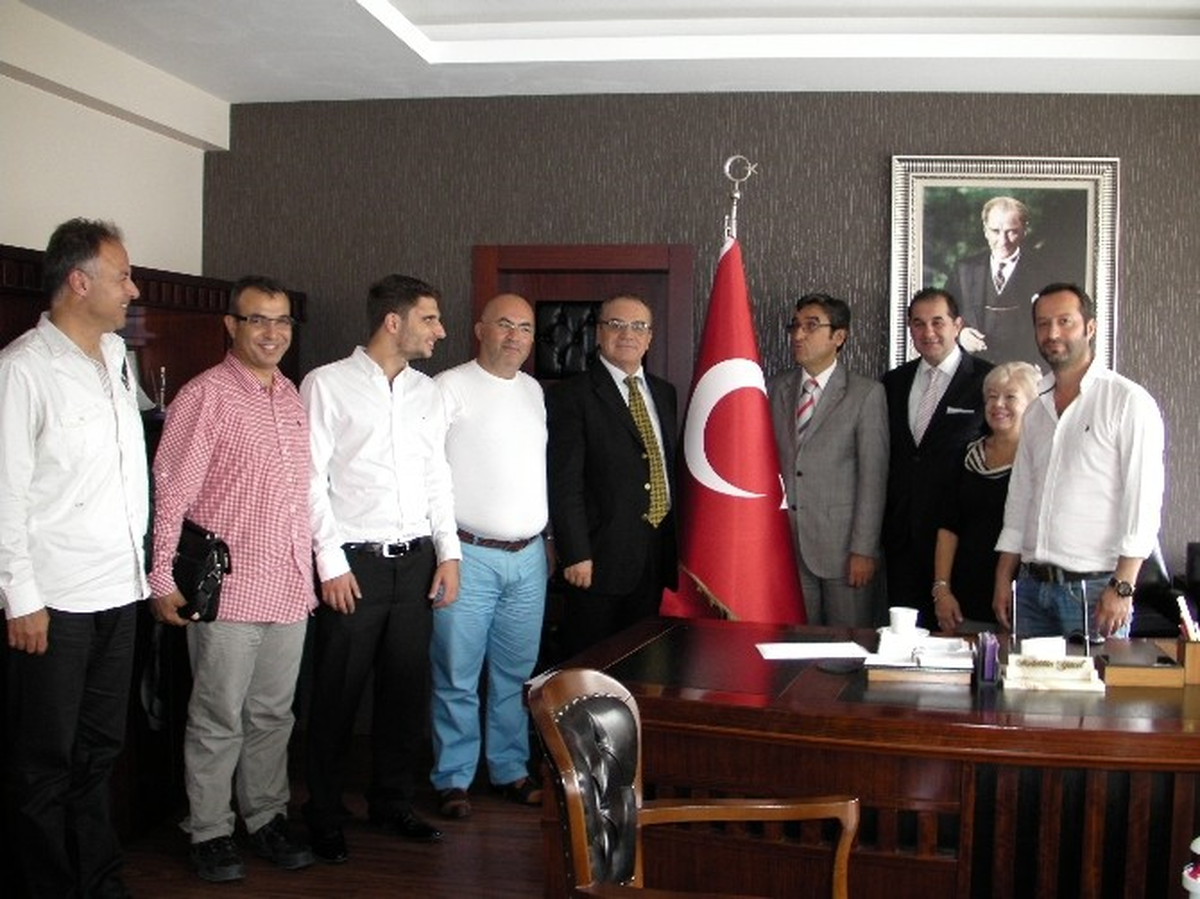 BESİAD Yönetim Kurulu, Karşıyaka Kaymakamını Ziyaret Etti
